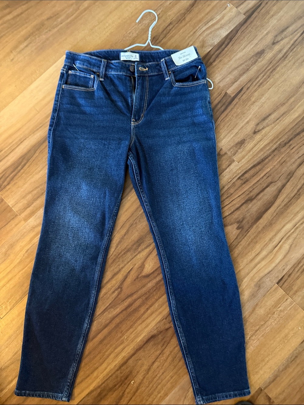 Abercrombie & Fitch Women’s Indigo Skinny Jeans